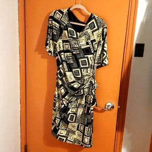 MT Collection XXL women's dolman sleeve dress